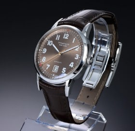 Tiffany & Co. 'CT60'. Automatisk herreur i stål med kobberfarvet skive, 2010'erne