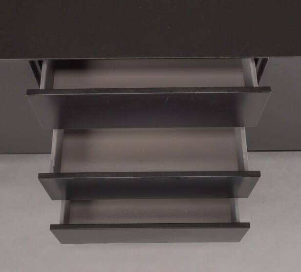 Hammel furniture. Lav skænk model Edge