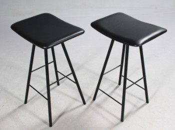 Dansk møbelproducent. Par barstole, sort anilin læder (2)