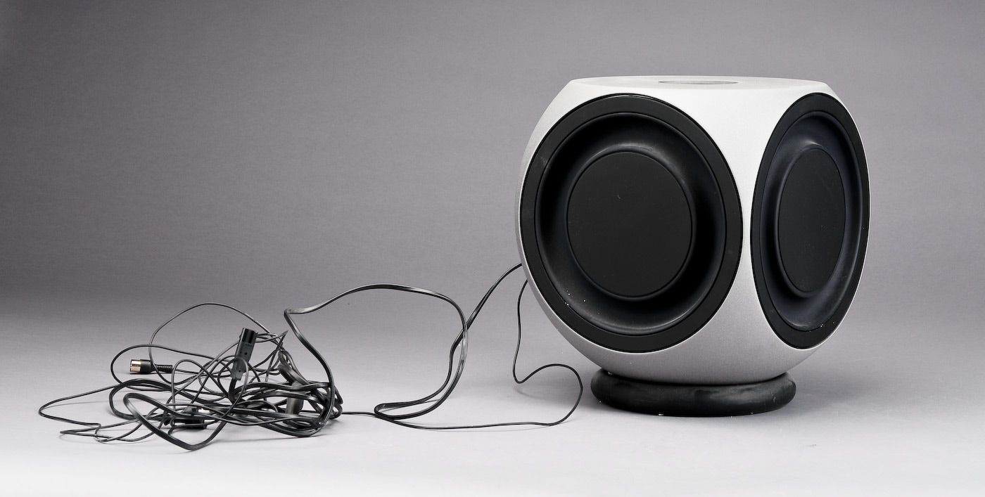 b&o subwoofer beolab 2