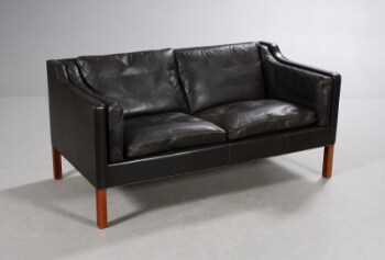 Børge Mogensen. To-personers fritstående sofa, model 2212