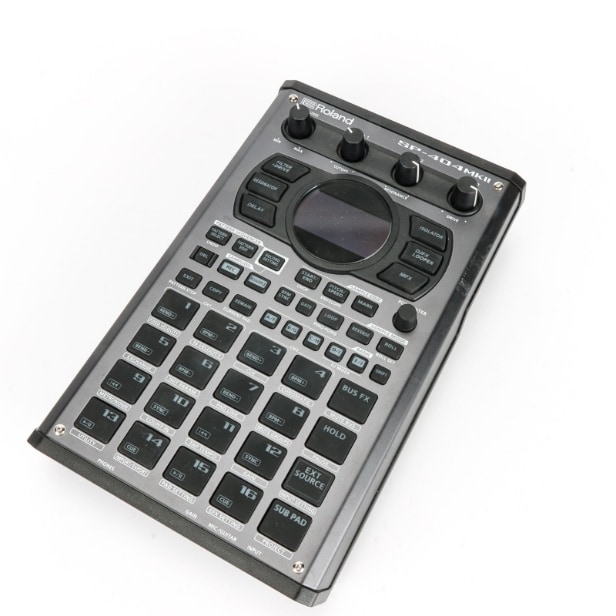 Roland sampler SP-404 MKII
