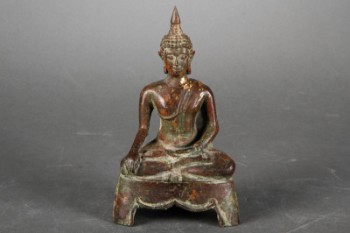 Buddha figur af patineret bronze, Thailand