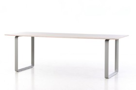 13513 - The 70/70 Taf studio Table for Muuto. Dining table - Grey