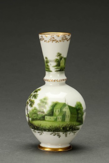 Bing og Grøndahl. Vase fra ca. 1853-1897