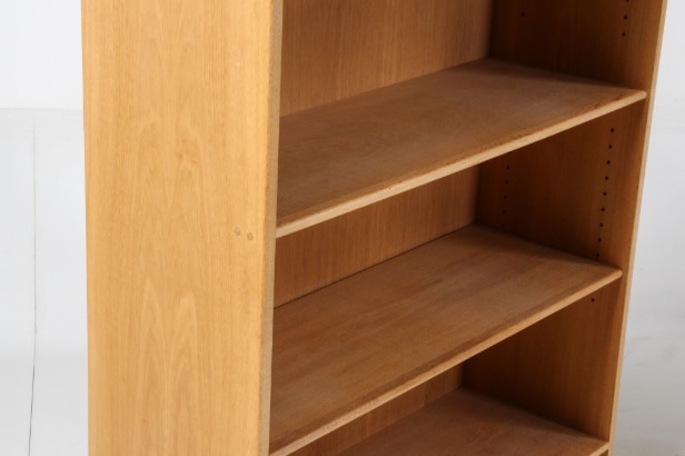 H. J. Wegner for Ry furniture. Pair of bookcases, oak, (2)