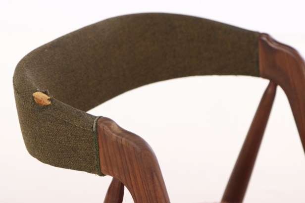 Dansk møbeldesign. Tre møbler af teak, 1950-60'erne (3)