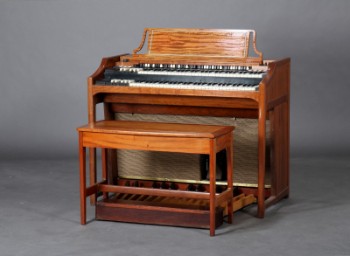 Orgel. Hammond A-122