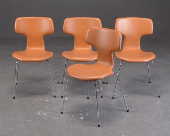 Arne Jacobsen. Sæt på fire stole model 3103, cognac (4)