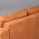Lind møbler. To pers sofa, brun ruskind. 
