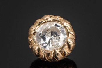 Brillantsleben diamant på ca. 1.10 ct. i guldfatning
