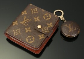 Louis Vuitton og nøglering Lauritz.com