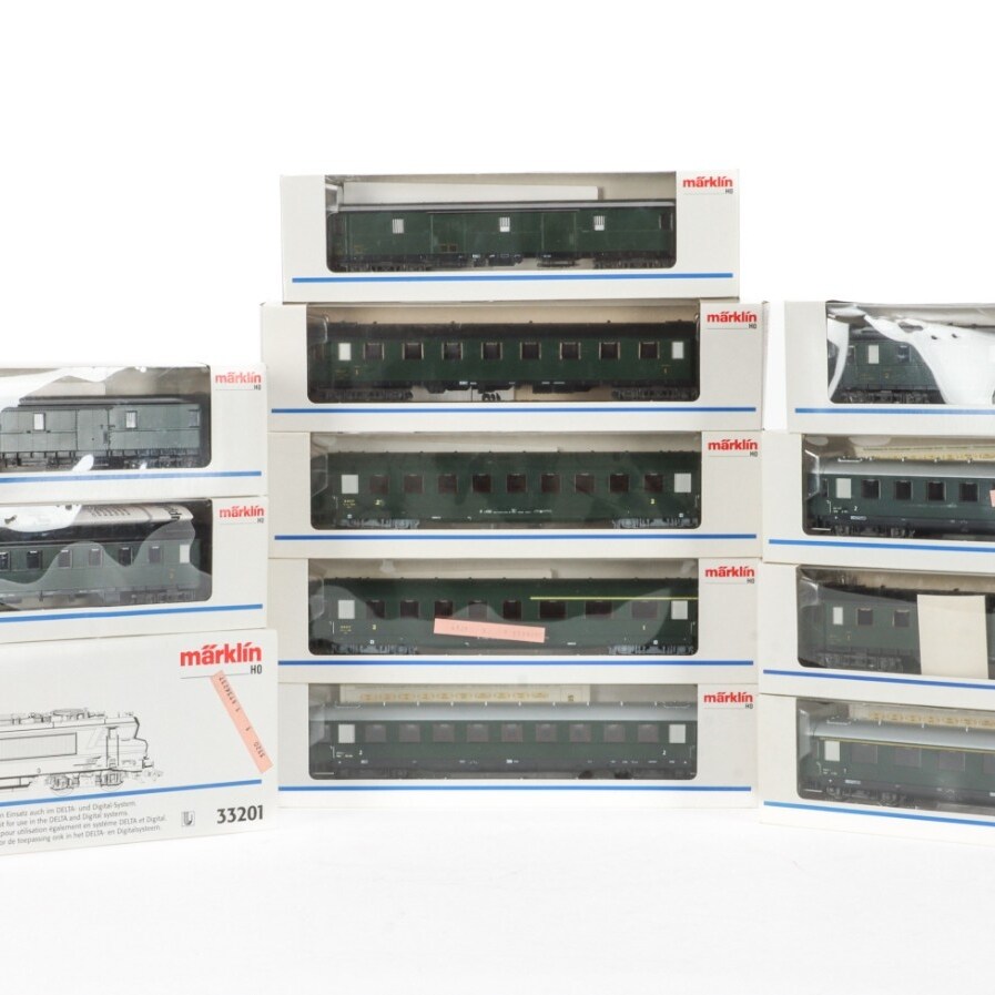 Märklin 33201 Delta HO: Electric locomotive Series BB 22 200 SNCF with ...
