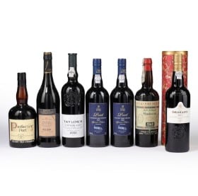 Samling Portvin, Sherry og Madeira, bl.a. Taylors Vintage Port 2000 (7)