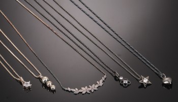 Rabinovich m.fl. Seks halskæder af sølv og oxideret sølv (6)