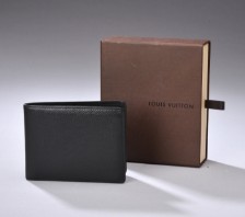 Hæderlig Undvigende Absorbere Louis Vuitton herre pung - Lauritz.com