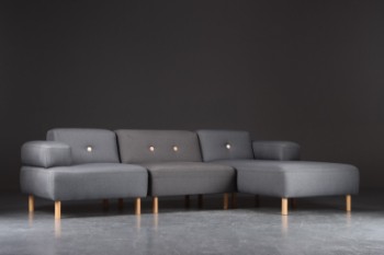 Emil Lagoni Valbak for 2UP, sofa med chaiselongue, model Float,