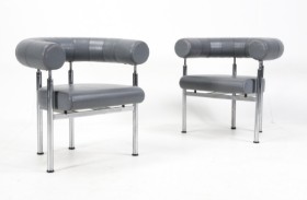 Johannes Foersom and Peter Hjorth-Lorenzen, A pair of armchairs model 'Cobra' (2)