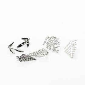 Pure Leaf. Three pairs of earrings plated with 18 kt. white gold (6)