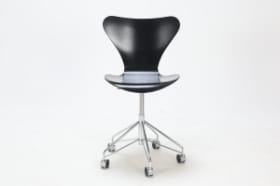 Arne Jacobsen: Kontorstol, model 3117