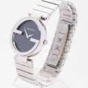 Gucci 'Interlocking'. Large women's watch in steel with black dial