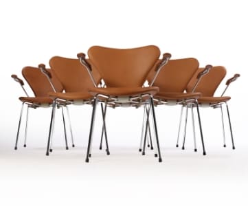 Arne Jacobsen. A set of six chairs 'Seven', model 3207, Vacona