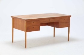 Danish furniture manufacturer: Teak and oak desk, 1950s