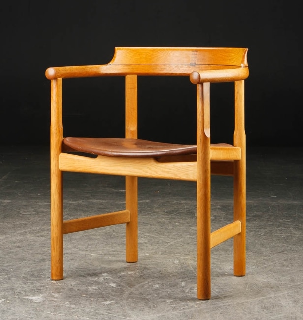 Hans J. Wegner. Armstole model PP52, eg