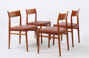 Arne Vodder. Sæt på fire spisestole af teak, model 418. (4)
