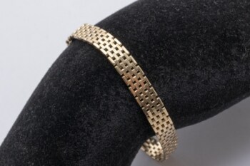 Musten armlænke af 14 kt guld