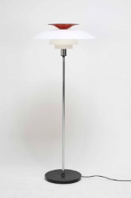 Poul Henningsen (1894-1967) for Louis Poulsen: PH80 standerlampe