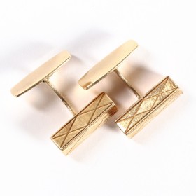 Axel Holm. Pair of classic cufflinks of 14 kt. gold. (2)