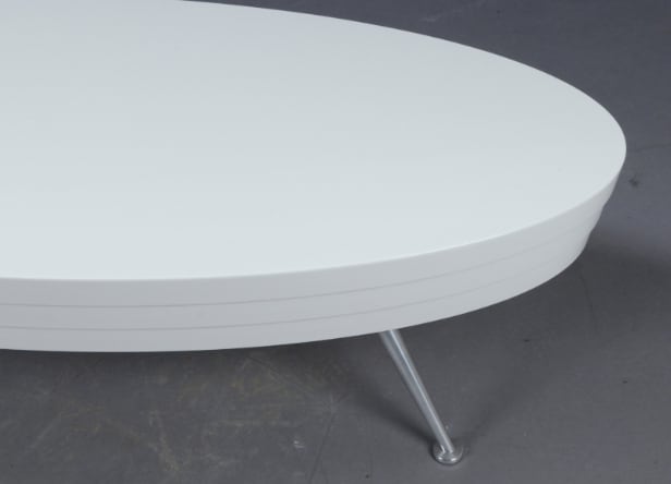 Stouby Furniture. Oval coffee table, model Mojo Platform.