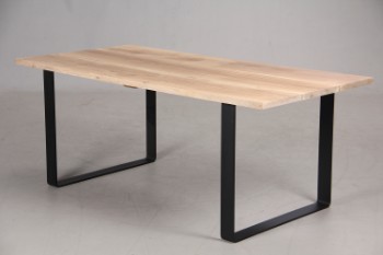 PremiumOak. Usamlet Dansk produceret plankebord af massivt invisbel olieret  180 cm.