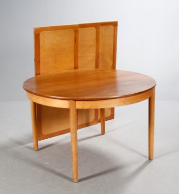 Dansk møbelproducent. Spisebord, teak/bøg