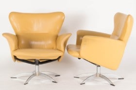 Hjort Knudsen. Par loungechairs model Opus (2)