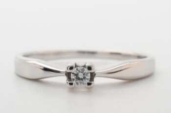 Solitairering med brillant på ca. 0.05 ct. 14 kt. hvidguld, str. 52