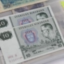Collection of banknotes in folder, including Russia and France (142)