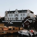 Bornholm - Hotel Sandvig Havn 2 overnatninger i dobbeltværelse med havudsigt for to personer i tidsrummet fra d.d og indtil d.  31.maj 2025 -samt fra d.1.9.2025 til d. 31.5.2026