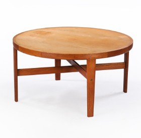 Danish furniture manufacturer. Circular teak coffee table