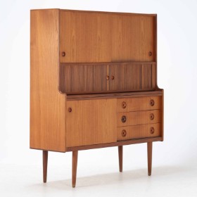 Johannes Andersen for Skaaning Møbler: High teak sideboard, 1960s