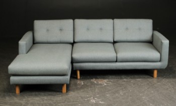 240509099316- Tre-pers.chaiselong sofa, model Conrad.