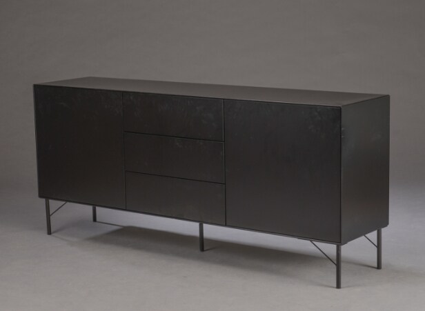 Hammel furniture. Lav skænk model Edge