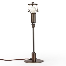 Poul Henningsen. PH 3/2 bordlampe fra 30'erne Pat. app.