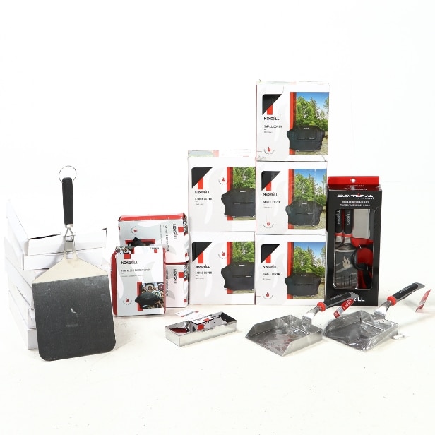 Nexgrill. Collection of equipment and covers for grills. (19)