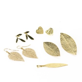 Pure Leaf. Collection of jewelery plated with 18 kt. gold (9)