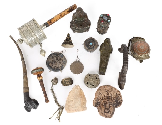 Collection of Danish, European and Oriental effects. (25)