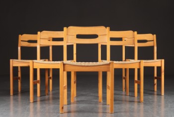 Skandinavisk møbeldesign. Fem stole af fyrretræ / papirgarn (5)