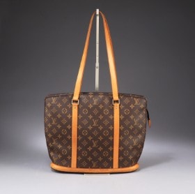 Louis Vuitton. 'Babylone' skuldertaske af Monogram Canvas