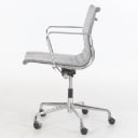 Charles Eames. Office chair model EA 117